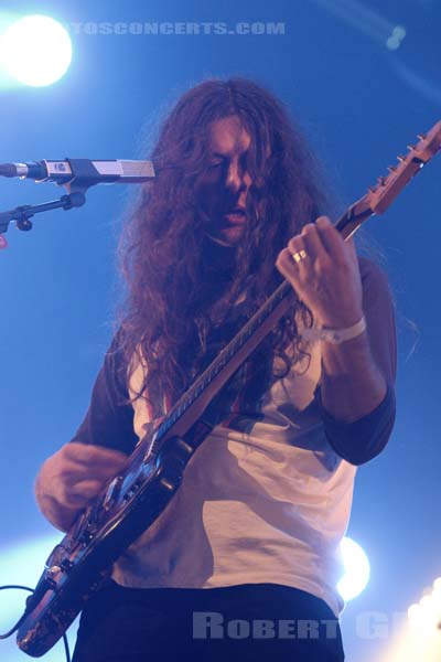 KURT VILE AND THE VIOLATORS - 2015-10-30 - PARIS - Grande Halle de La Villette - 